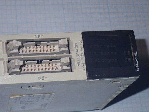 Контроллер Schneider Electric TSXDMY28FK бывший в употреблении технически исправен