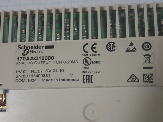 Модуль Schneider Electric 170AAO12000+170INT11000