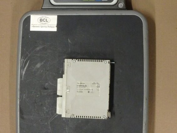 Контроллер Schneider TSXDEY32D2K бывший в употреблении