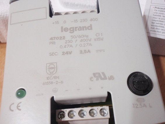 Источник питания Legrand 47022 SEC DC24В 60Вт 2.5А PRL 50/60Hz 230/400V +-15V IEC/EN61558-2-6