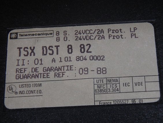 Модуль выхода telemecanique tsxdst882 tsx-dst-882 TSXDST882 telemecanique модуль цифровых выходов