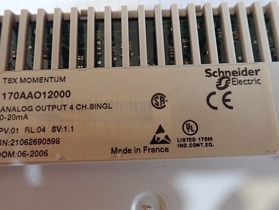 Базовый блок аналогового вывода Schneider Electric 170aao12000 analog output 4ch 4-выхода 0-20ma