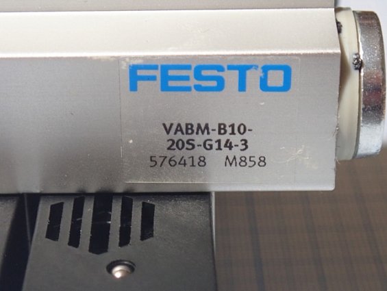 Блок пневмораспределителей FESTO VUVS-L20-M52-AD-G18-F7 575249 24VDC=3шт+1шт VABM-B10-20S-G14-3 5764