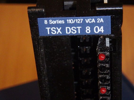 Модуль telemecanique tsx-dst-8-04 tsxdst804