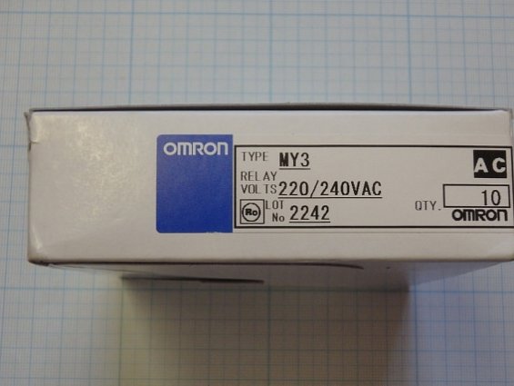 Реле OMRON MY3 220/240VAC 3PDT 5A 11-pin