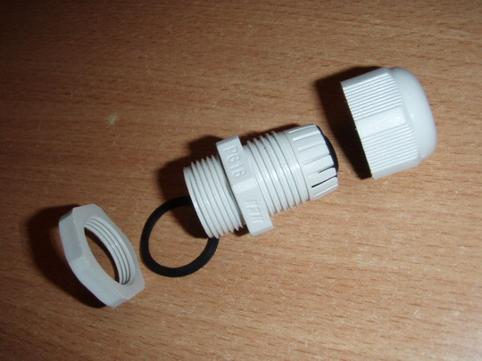Сальник кабельный ввод PG 16 цвет белый диаметр проводника 10-14мм. IP54 крепежное отверстие М22