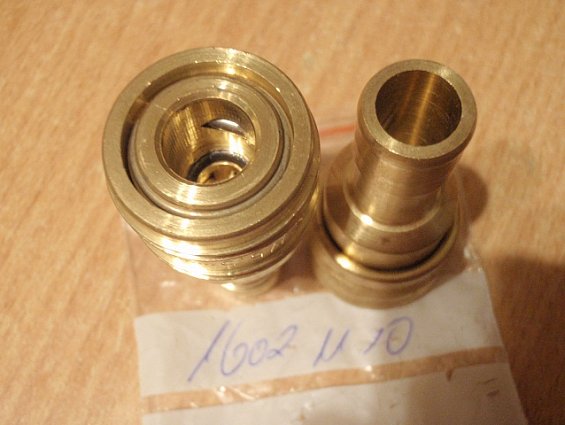 Пневморозетка RINO NW5.5 MAFA соединительная БРС 16021110 Brass Air-Quick Coupler К13