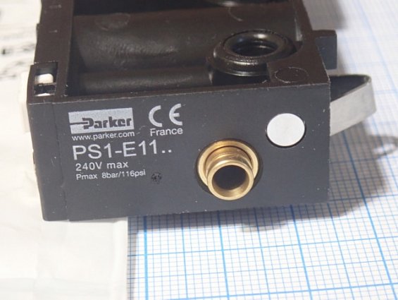 Клапан Parker PS1-E111 12000502 64331003 240V max Pmax 8bar MADE IN FRANCE