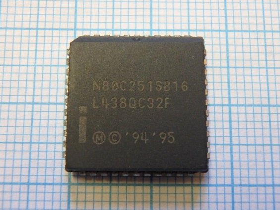 Микросхема n80c251sb16 n80c251sb-16 Intel PCLL