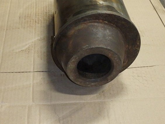 Осевая втулка ролика Paladin 505602026 Rollenachsebuchse гранулятора Paladin Pelletierpresse