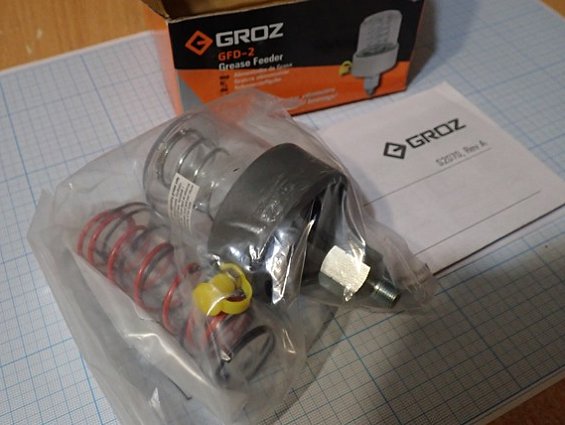 Автономный дозатор смазки GROZ GR47701 GFD/PP/2/B 56грамм 1/8 BSPT
