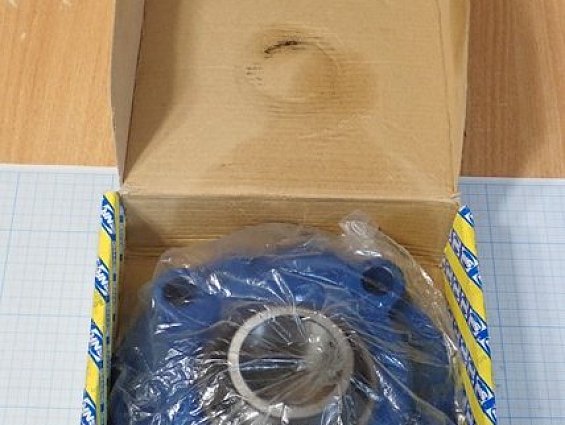 Подшипник SNR UCFC.209