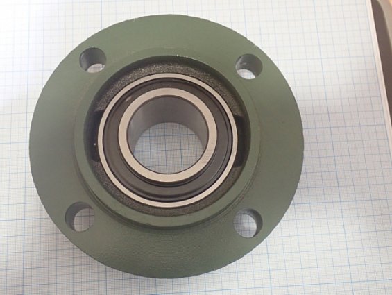 Подшипник ZWZ UCFC209