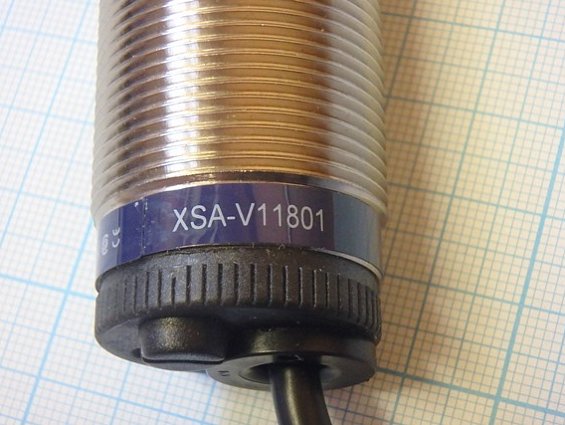 Датчик индуктивный XSAV11801 Telemecanique