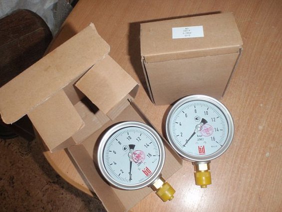 Манометр ДМ2 0-16bar номинальный диаметр корпуса Ф100мм