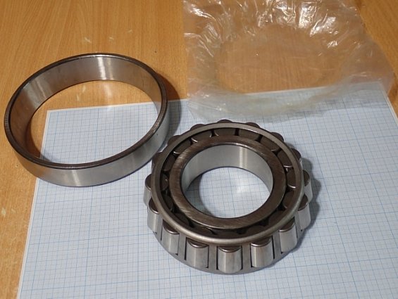 Подшипник ZWZ 30318