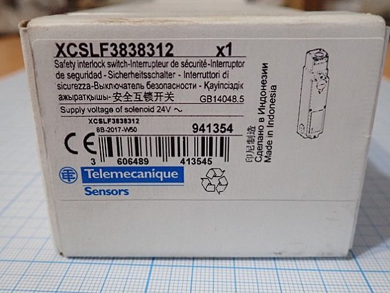 Выключатель безопасности XCSLF3838312 941354 Telemecanique