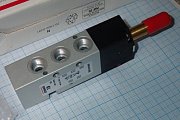 Распределитель CAMOZZI 358-015-02IL