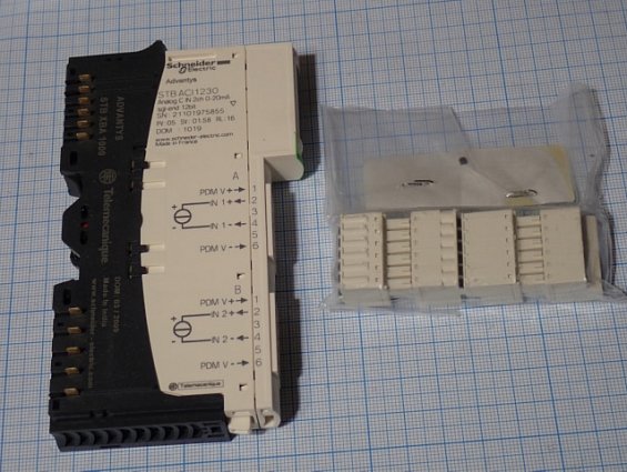 Модуль Schneider Electric STBACI1230K 394839 Made in France