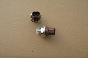 Датчик давления кондиционера SSA532C038A GENUINE PARTS