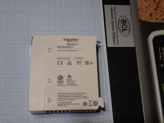Модуль Schneider Electric BMXAMI0810 Made in France без оригинальной упаковки