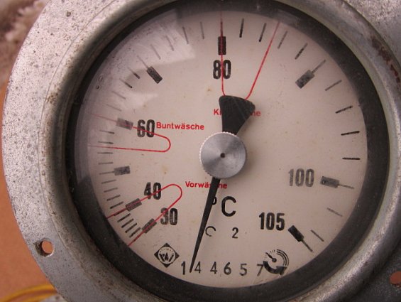 Термометр газовый показывающий типа ТГП-100 +30гр.С-+105гр.С длина капилляра 1800мм ГЕРМАНИЯ