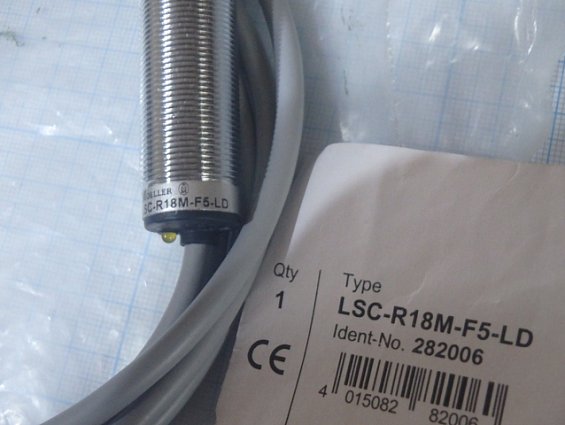 Выключатель емкостной moeller LSC-R18m-F5-LD 282006 S:5mm 10...65VDC 200mA pnp