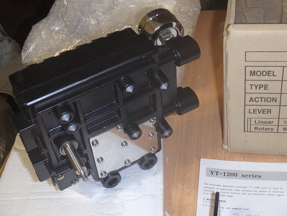 Позиционер пневматический Yt-1200RD531S0 AIR CONNECTION (N)PT-1/4 SUPPLY PRESSURE