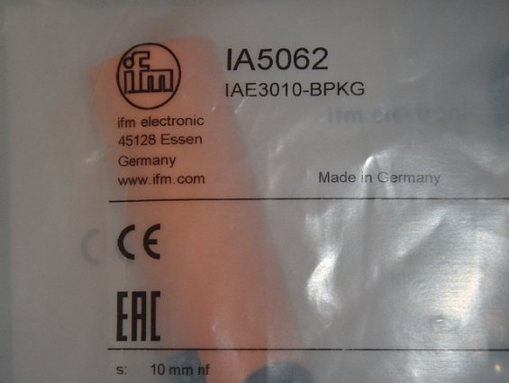 Датчик индуктивный ifm IA5062 IAE3010-BPKG 10...36V DC 250mA 10mm IP65