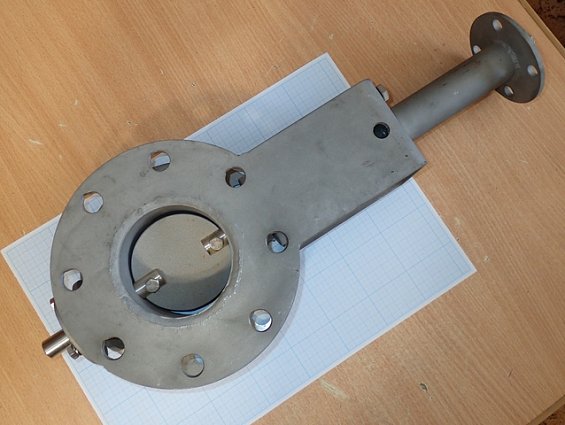 Затвор поворотный дисковый DN100 нержавеющий не герметичный зазор-2мм для сыпучих материалов