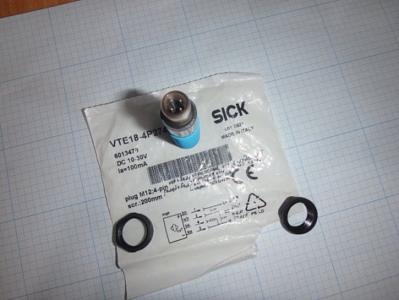 Фотоэлектрический датчик sick 6013479 vte18-4p2740 в цилиндрическом корпусе made in Italy