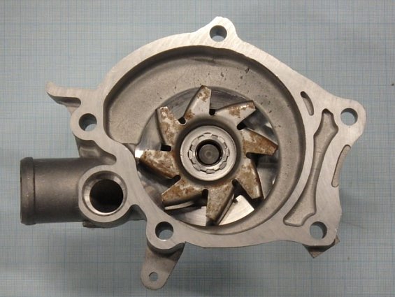 Насос водяной помпа A218276 AISIN DAEWOO