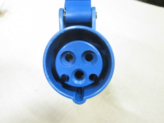 Розетка переносная ССИ-213 2P+PE 16А-6ч IP44 200-250В ИЭК ГОСТ P 51323.2-99