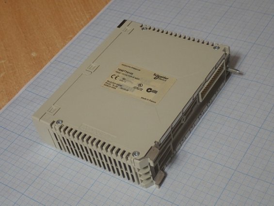 Модуль связи Schneider Electric TSXETY4103 бывший в употреблении прошу смотреть фото