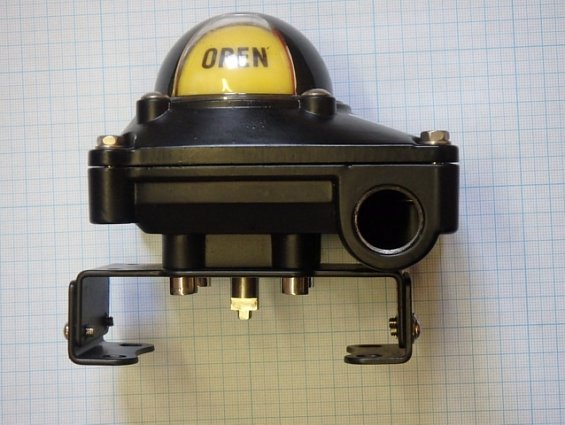 Блок конечных выключателей CAMOZZI SBA-200M2 LIMIT SWITCH BOX