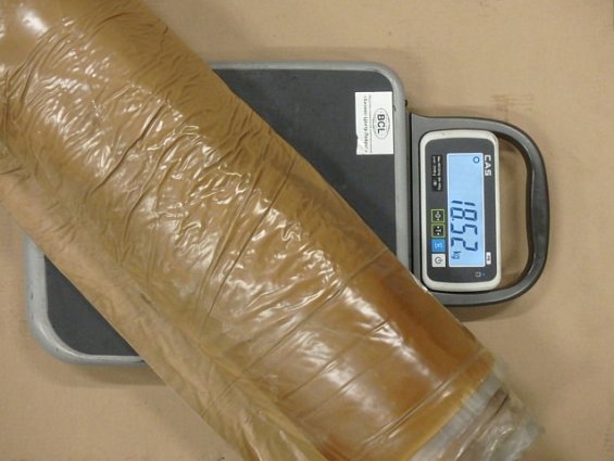 Резина сырая толщина 1,5мм ширина 670мм цвет желтый смесь резиновая каландрованная пищевая