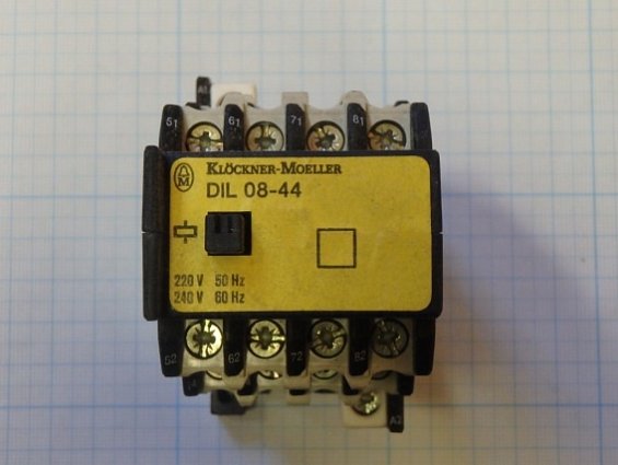 Контактор (магнитный пускатель) DIL 08-44 Klockner-Moeller (220v,50Hz)