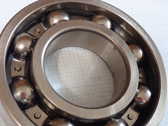 Подшипник ZWZ 6318