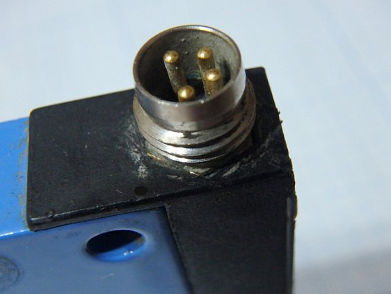 Датчик фотоэлектрический БЫВШИЙ В УПОТРЕБЛЕНИИ Sick WF80-60b410 6028441 вилочный щелевой
