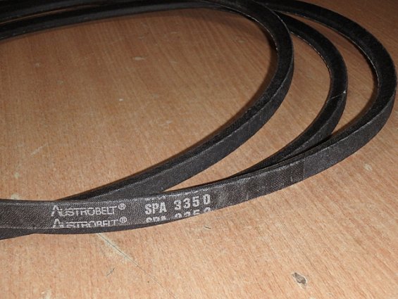 Ремень клиновой spa3350 spa-3350 3350Lw 3350Lp 3367La 3304Li вес-0.44кг габарит-400х400х30мм