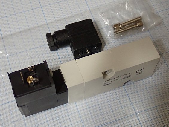 Пневмораспределитель SMC VFN2120N-5YZB-02F-Q DC24V