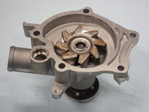 Насос водяной помпа A218276 AISIN DAEWOO