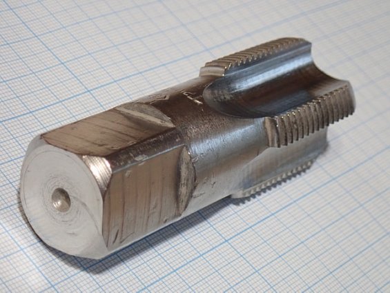 Метчик трубный G1" ОДИН ДЮЙМ БЫВШИЙ В УПОТРЕБЛЕНИИ