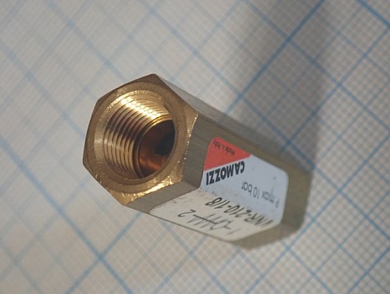 Обратный клапан CAMOZZI VNR-210-1/8