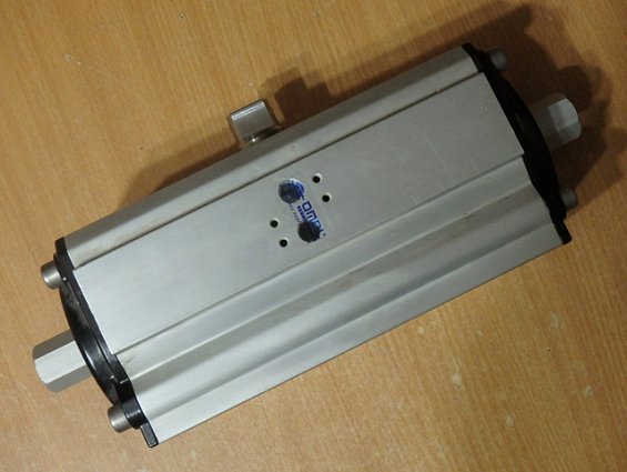 Пневмопривод двухсторонний omal DA480411S F07-F10 P.nom=5.6bar Tmin=-20C P.max=8.4bar