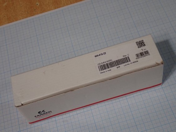 Распределитель CAMOZZI 454-015-22 Made in Italy