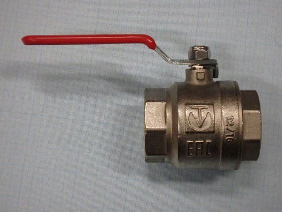 Кран шаровой латунный valtec vt.214.n.09 2" dn50 pn25