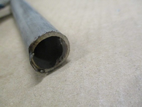 Труба нержавеющая бесшовная 12Х18Н10Т 16х1.0х184-190мм диаметр наружный Ф16.0мм толщина стенки 1.0мм