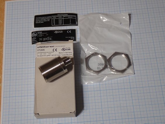 Индуктивный датчик ifm IIT205 IIB3014BBPKG/M/V4A/US104DPS Made in Germany