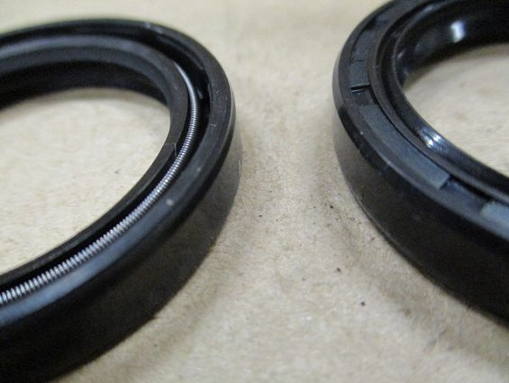 Манжета 2-32х42-7 tc-32-42-7 nqk.sf nbr производитель xingtai shanfeng